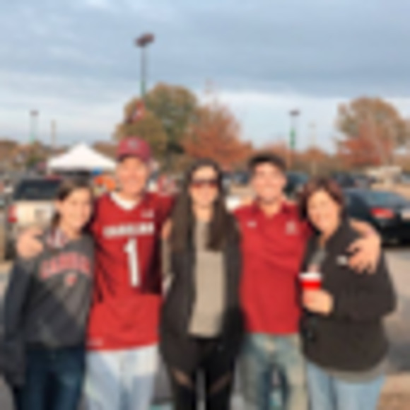 Meet your Posher, Allison - Picture 1 of 1